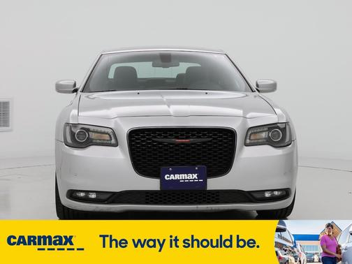 2022 Chrysler 300 S