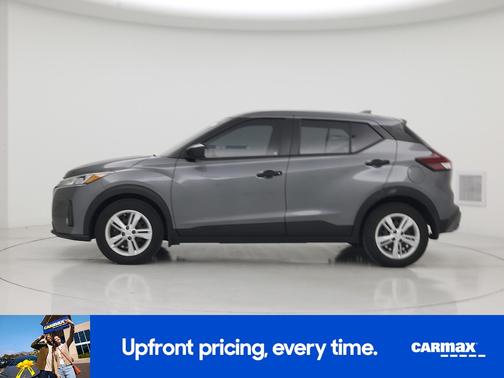 Gray 2024 Nissan Kicks S