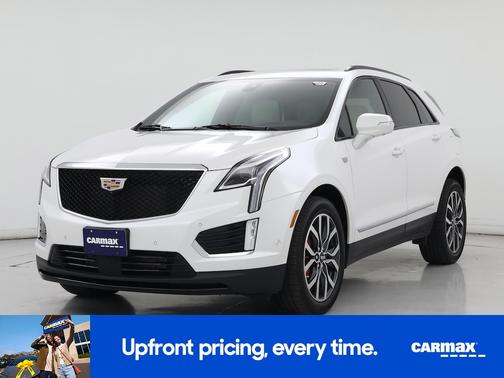White 2023 Cadillac XT5 Sport