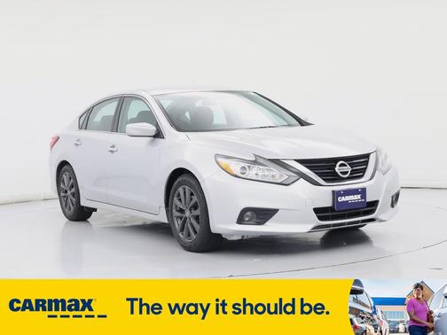 2017 Nissan Altima SV