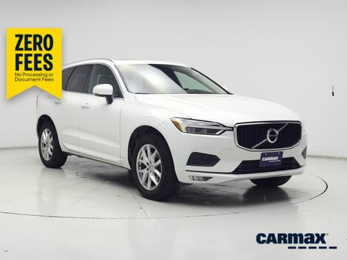White 2021 Volvo XC60 T5 Momentum