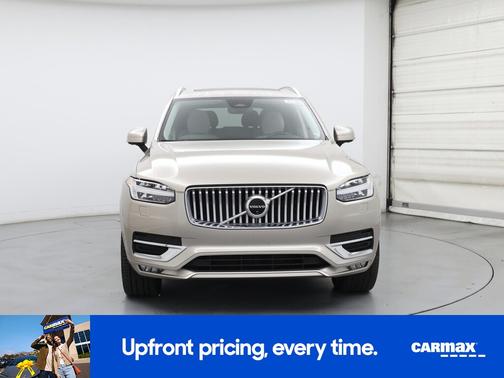 2024 Volvo XC90 B6 Plus Bright Theme