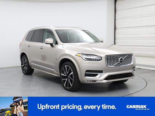 2024 Volvo XC90 B6 Plus Bright Theme