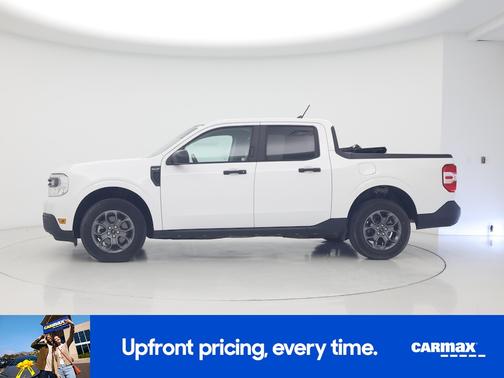White 2023 Ford Maverick XLT