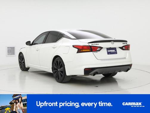 2022 Nissan Altima SR