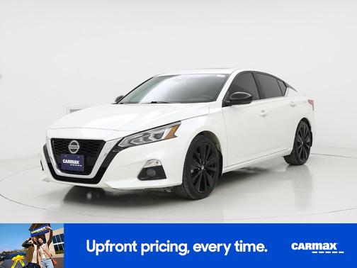 2022 Nissan Altima SR