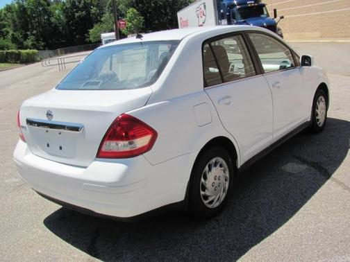 Fresh Powder 2008 Nissan Versa S