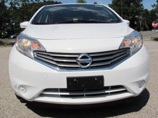 Cloud White 2016 Nissan Versa Note S Plus