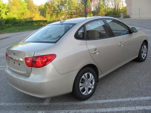 2010 Hyundai ELANTRA GLS