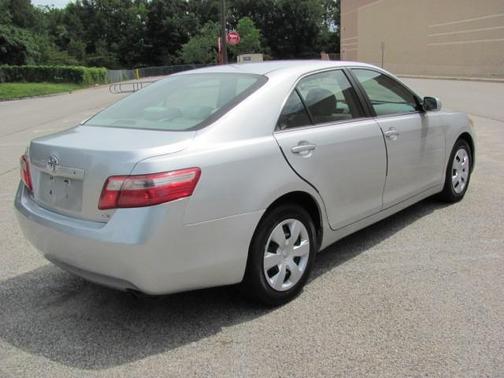 Silver 2007 Toyota Camry CE