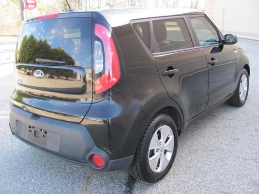 2016 Kia Soul Base
