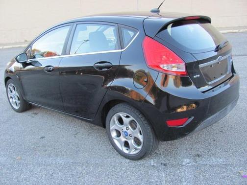 2012 Ford Fiesta SES