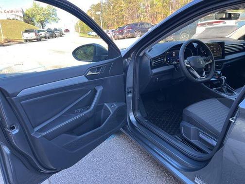 Platinum Gray Metallic 2026 Volkswagen Jetta 1.4T S