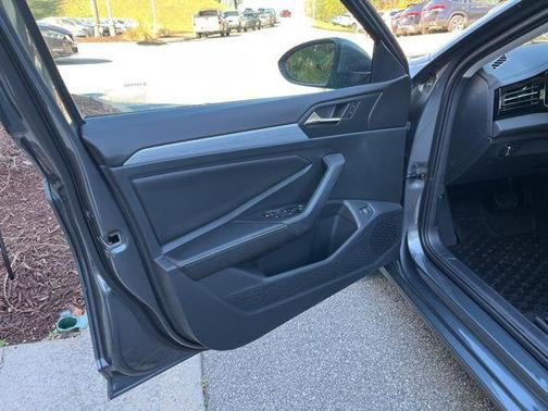 Platinum Gray Metallic 2026 Volkswagen Jetta 1.4T S