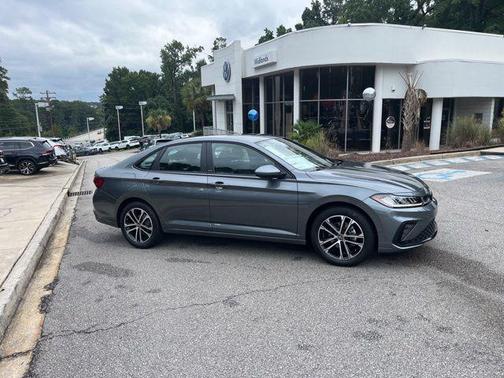 Platinum Gray Metallic 2026 Volkswagen Jetta 1.4T S