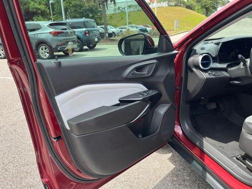 Crimson Metallic 2025 Chevrolet Trax LT