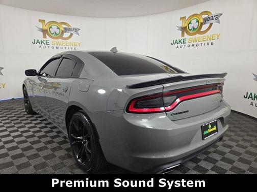 2017 Dodge Charger R/T