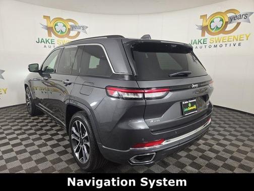 2022 Jeep Grand Cherokee Overland
