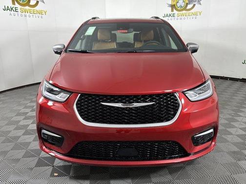 2026 Chrysler Pacifica Pinnacle