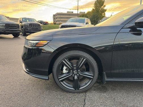 2024 Honda Accord Hybrid Sport-L