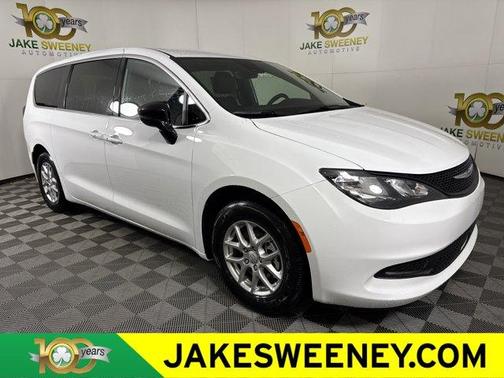 2026 Chrysler Voyager LX