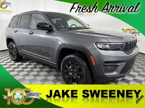 2025 Jeep Grand Cherokee Laredo