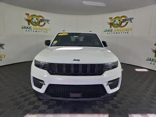 2024 Jeep Grand Cherokee Altitude 4x4