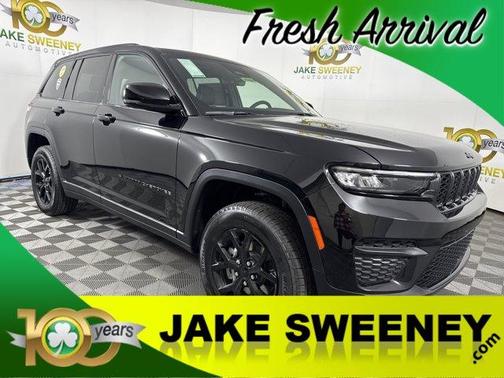 2025 Jeep Grand Cherokee Laredo