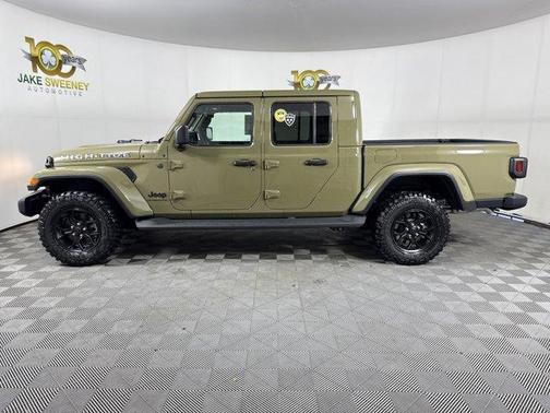 2025 Jeep Gladiator Sport