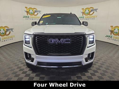 White Frost Tri-Coat 2023 GMC Yukon XL Denali Ultimate