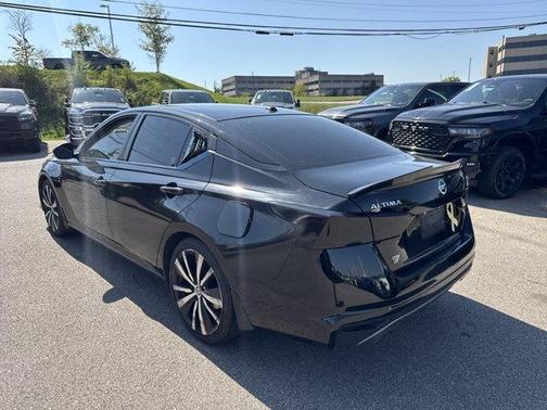 2020 Nissan Altima 2.5 SR