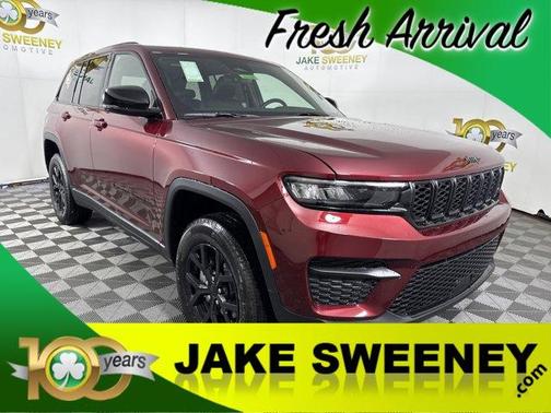 2025 Jeep Grand Cherokee Laredo