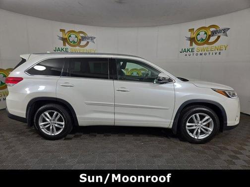 2017 Toyota Highlander Limited Platinum