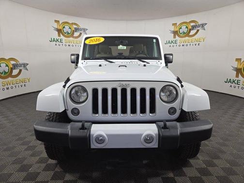 2016 Jeep Wrangler Unlimited Sahara