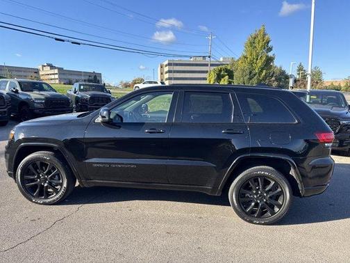 2020 Jeep Grand Cherokee Altitude