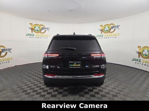 2022 Jeep Grand Cherokee Laredo