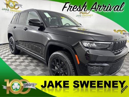 2025 Jeep Grand Cherokee Laredo