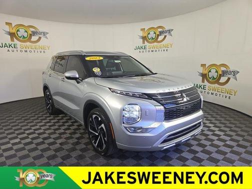 2023 Mitsubishi Outlander SEL