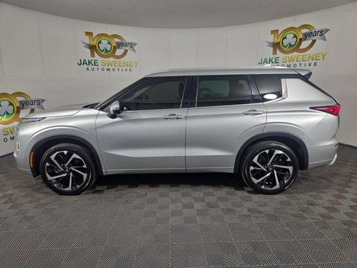 2023 Mitsubishi Outlander SEL