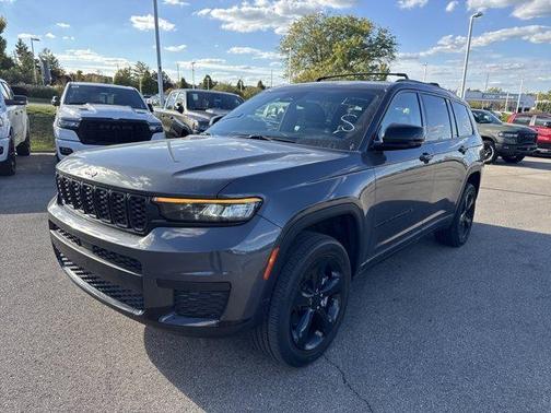 2022 Jeep Grand Cherokee L Laredo