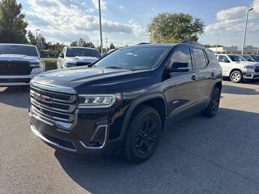 2022 GMC Acadia AT4