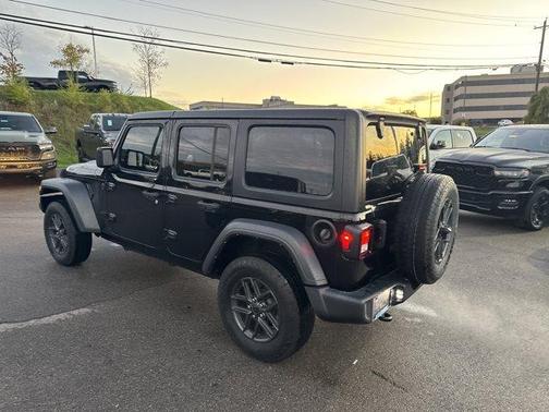 2024 Jeep Wrangler Sport