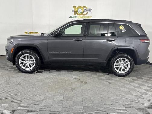 2025 Jeep Grand Cherokee Laredo X