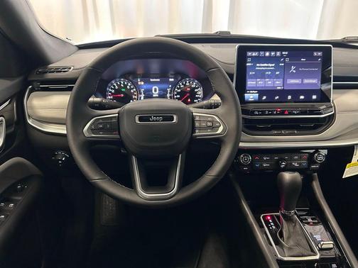 Hydro Blue Pearlcoat 2026 Jeep Compass Limited