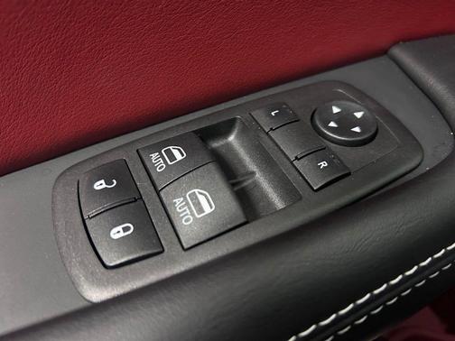 Triple Nickel Clearcoat 2023 Dodge Challenger SRT Hellcat