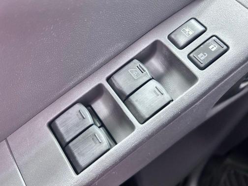 Storm Gray Metallic 2009 Nissan Frontier SE Crew Cab