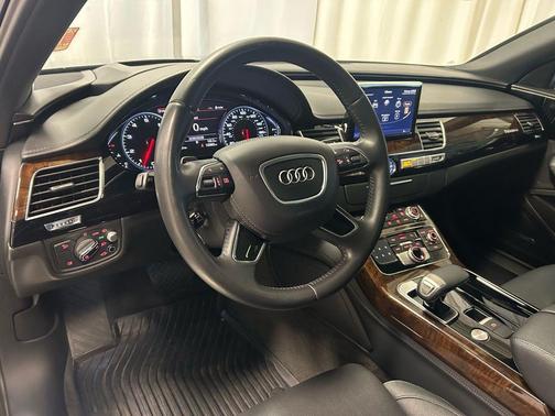Phantom Black Pearl 2015 Audi A8 L 3.0T