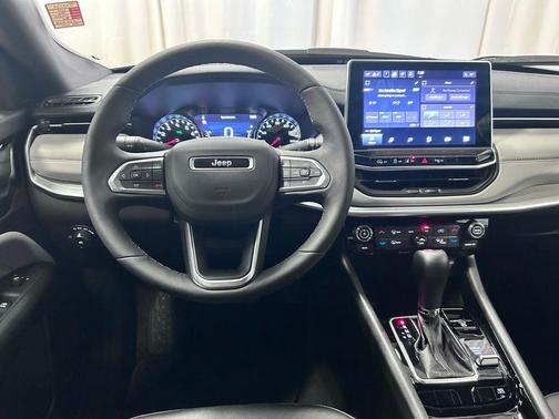 Hydro Blue Pearlcoat 2025 Jeep Compass Limited