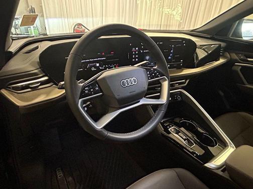 Black Metallic 2025 Audi Q5 Premium TFSI quattro S tronic