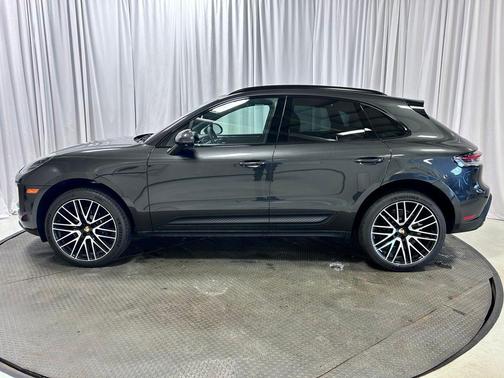 Volcano Grey Metallic 2026 Porsche Macan Macan